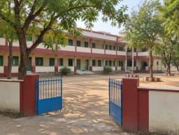 அரசு மகளிர் மேல்நிலைப் பள்ளி, இராசிபுரம்